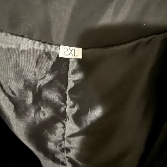 Women's Black Hooded Rain Jacket - Picture 3 of 4